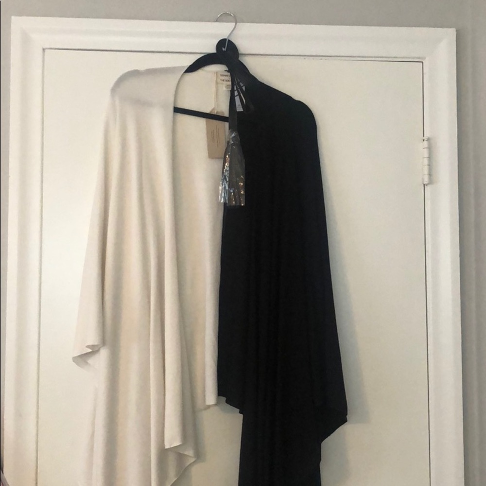 Scarf/jacket multiple ways to wear